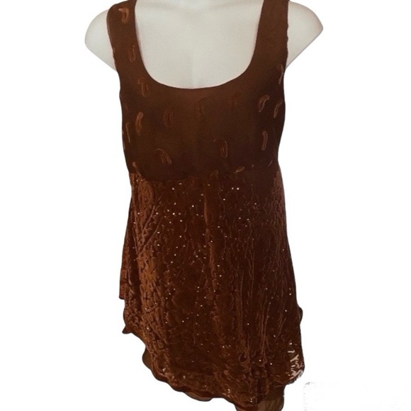 Plus Sleeveless Tunic Size 22 - Picture 1 of 5